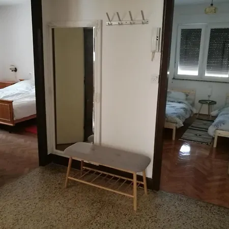 Suncani Stan Apartment Pula